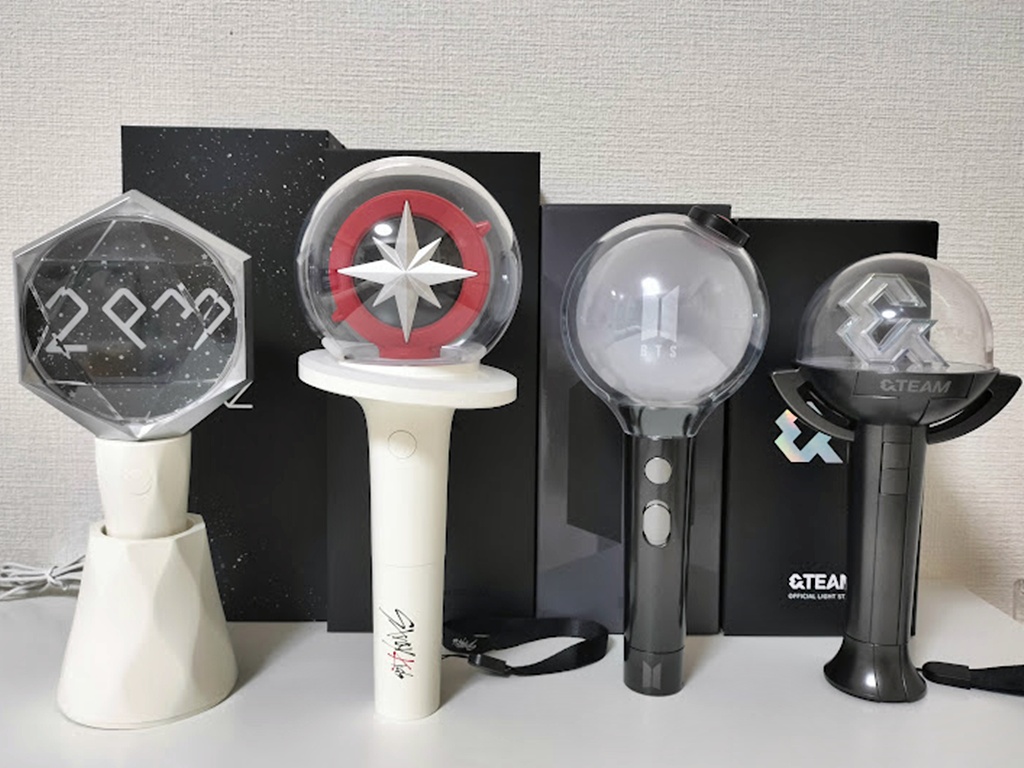 歴代のK-POP公式ペンライトコレクション：2PM、Stray Kids、BTS、&TEAM