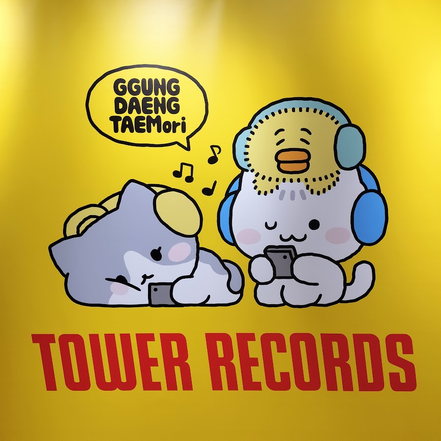 2Fで開催されたSHINeeテミンのPOPUPストア壁面アート